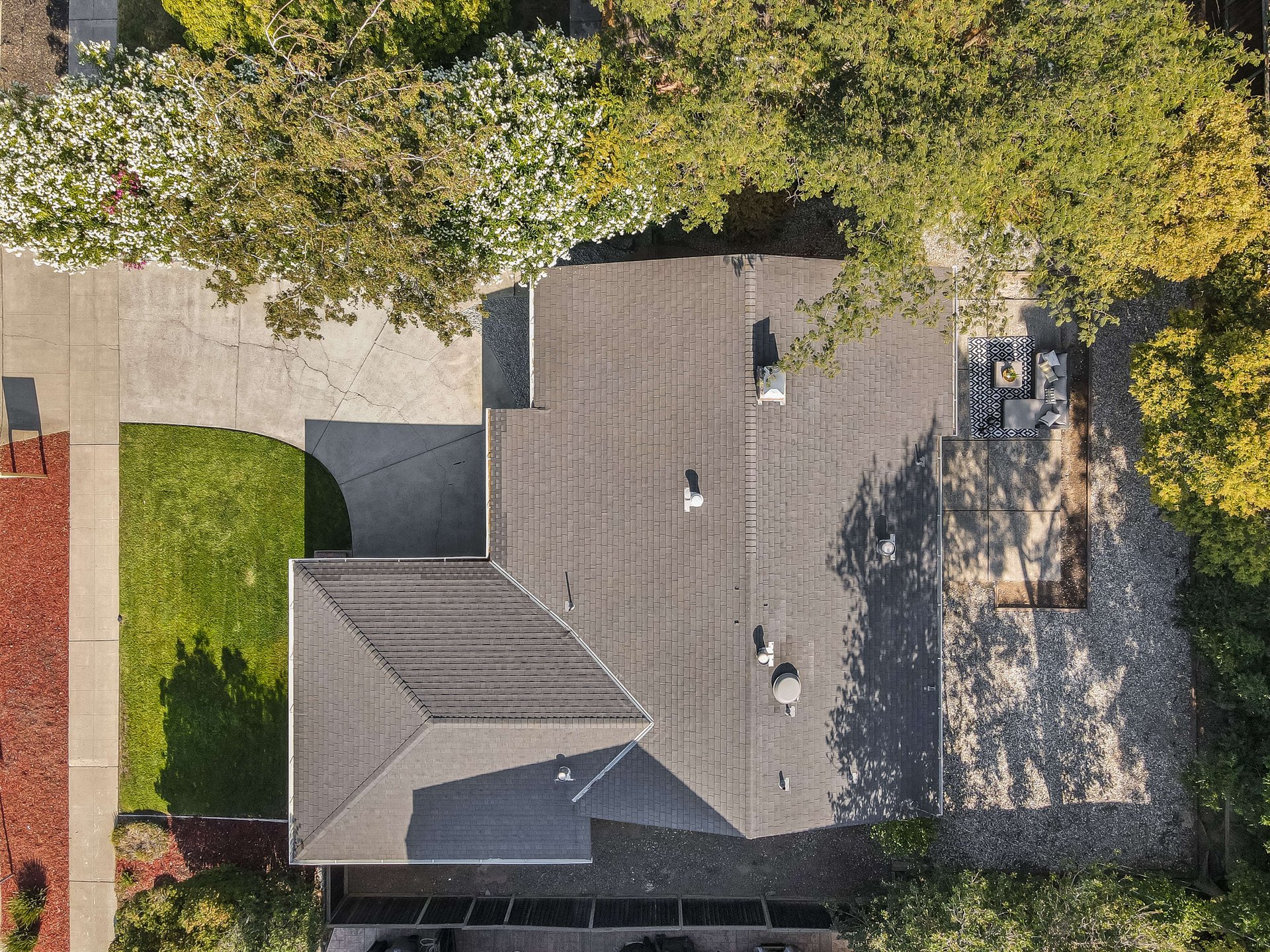 5280 Halifax Drive