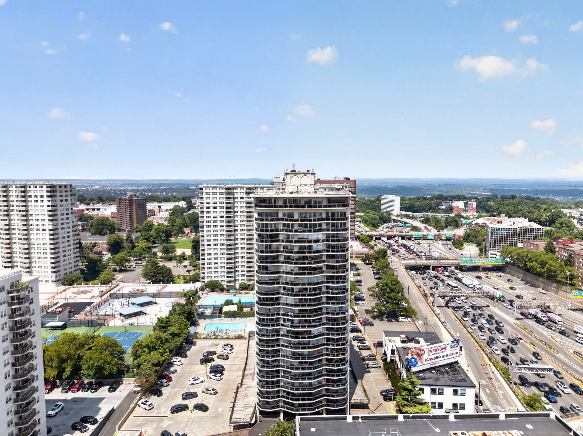 2077 Center Avenue PHB
