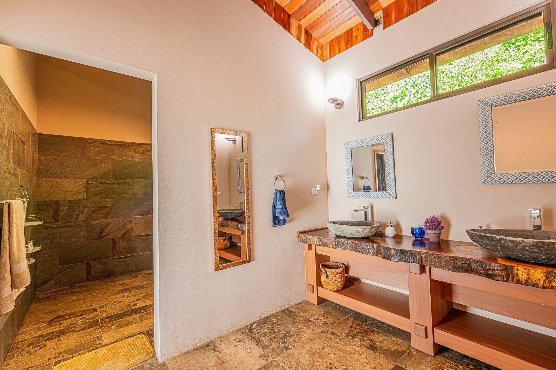 Sunset Ocean View Home on 2.6 Acres Platanillo