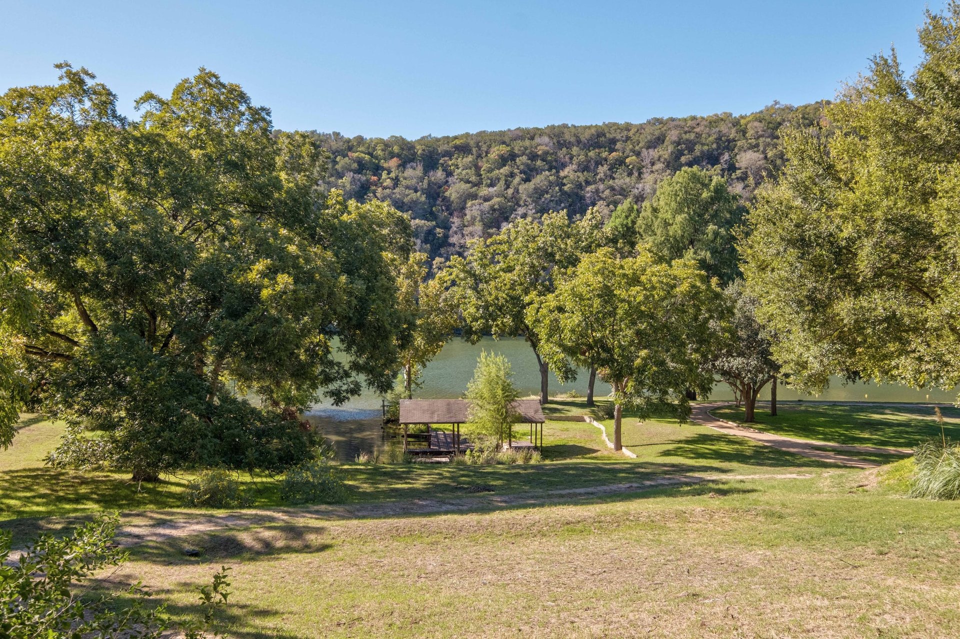 12601 and 12605 River Bend