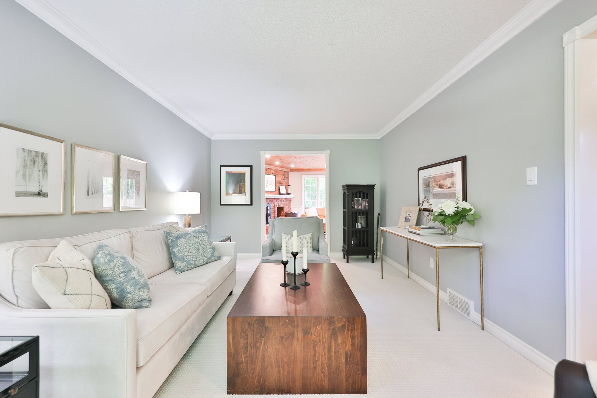 206 Rossmore Boulevard, Burlington
