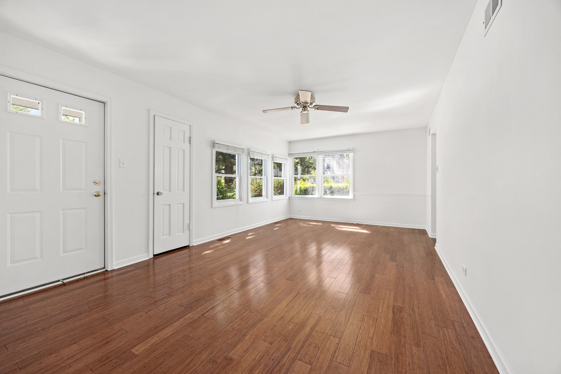 630 Wilson St, Downers Grove