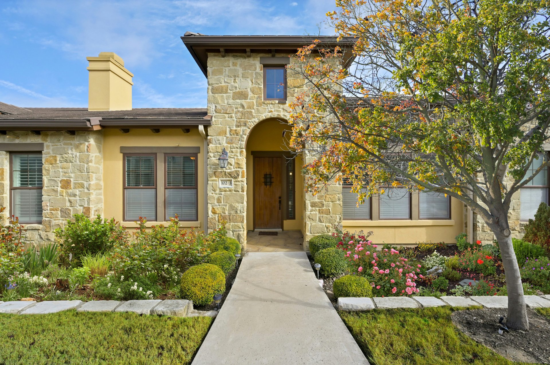 102 Gallia Drive #3