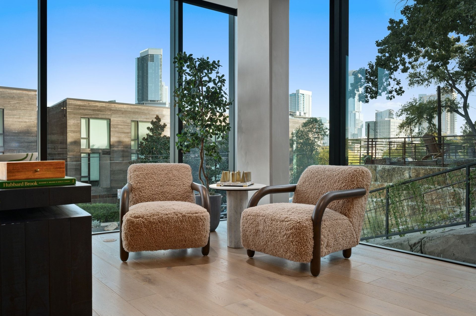 1006 Baylor Street #201