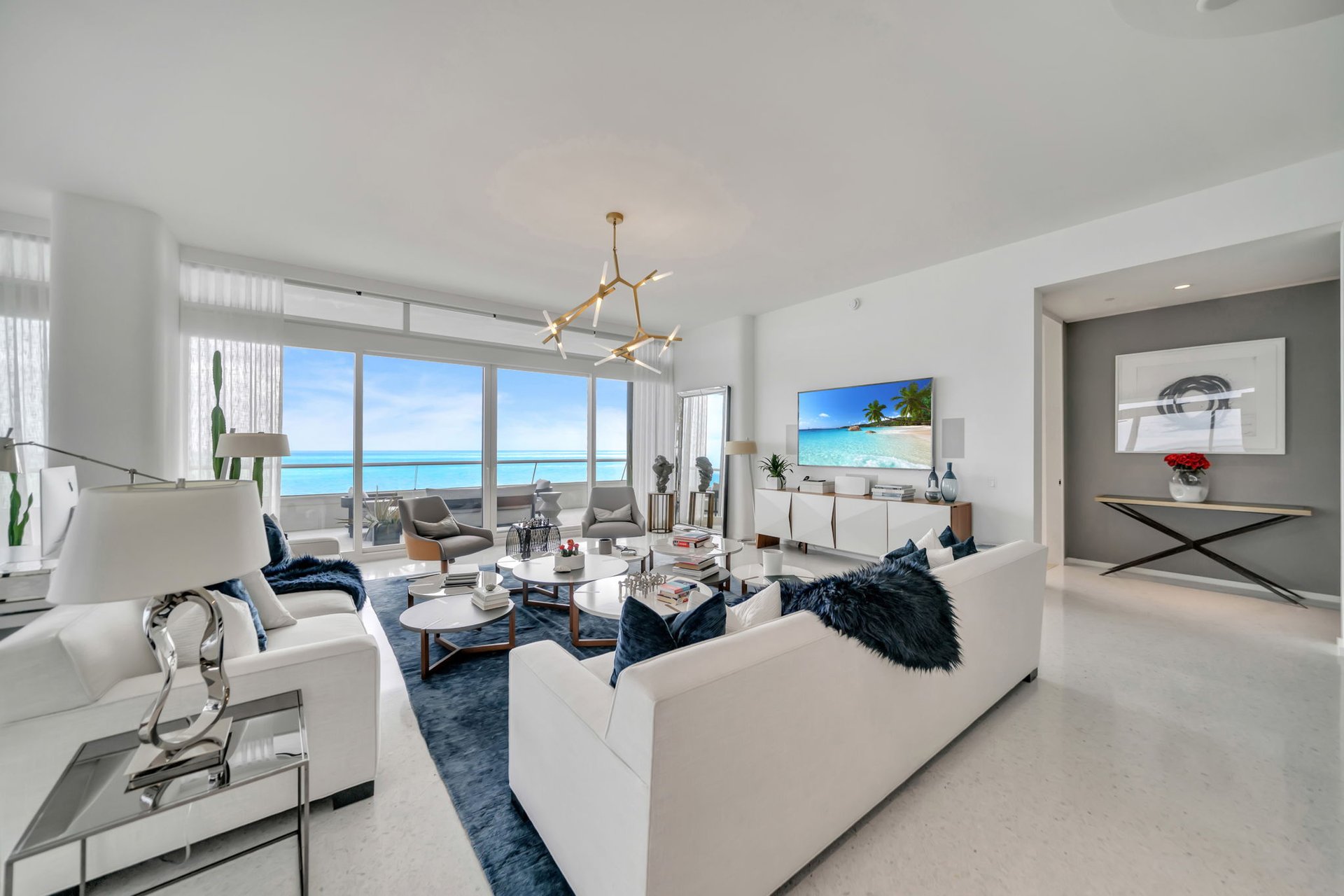 Faena House