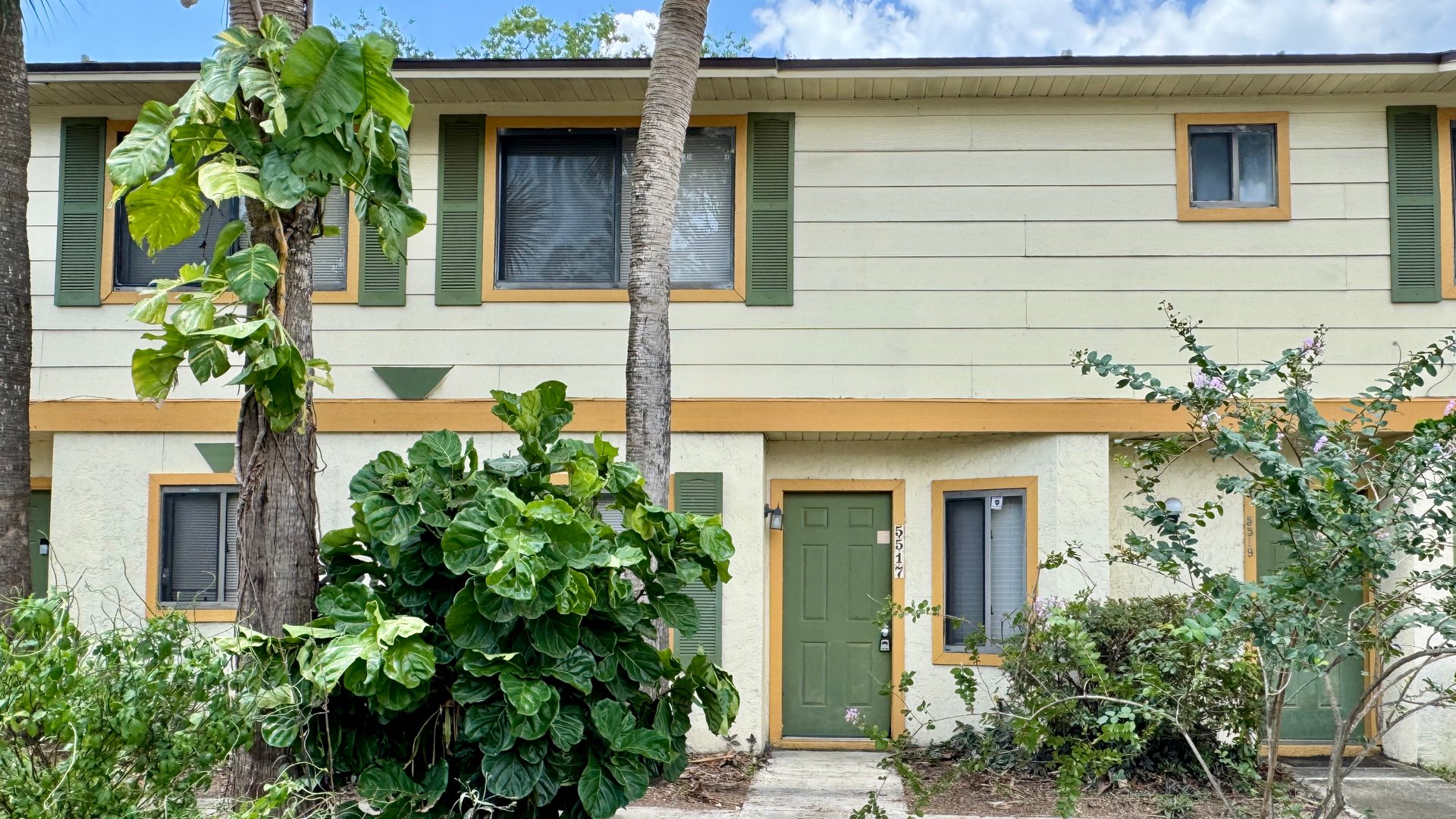 Two-Bedroom Townhouse near Baldwin Park