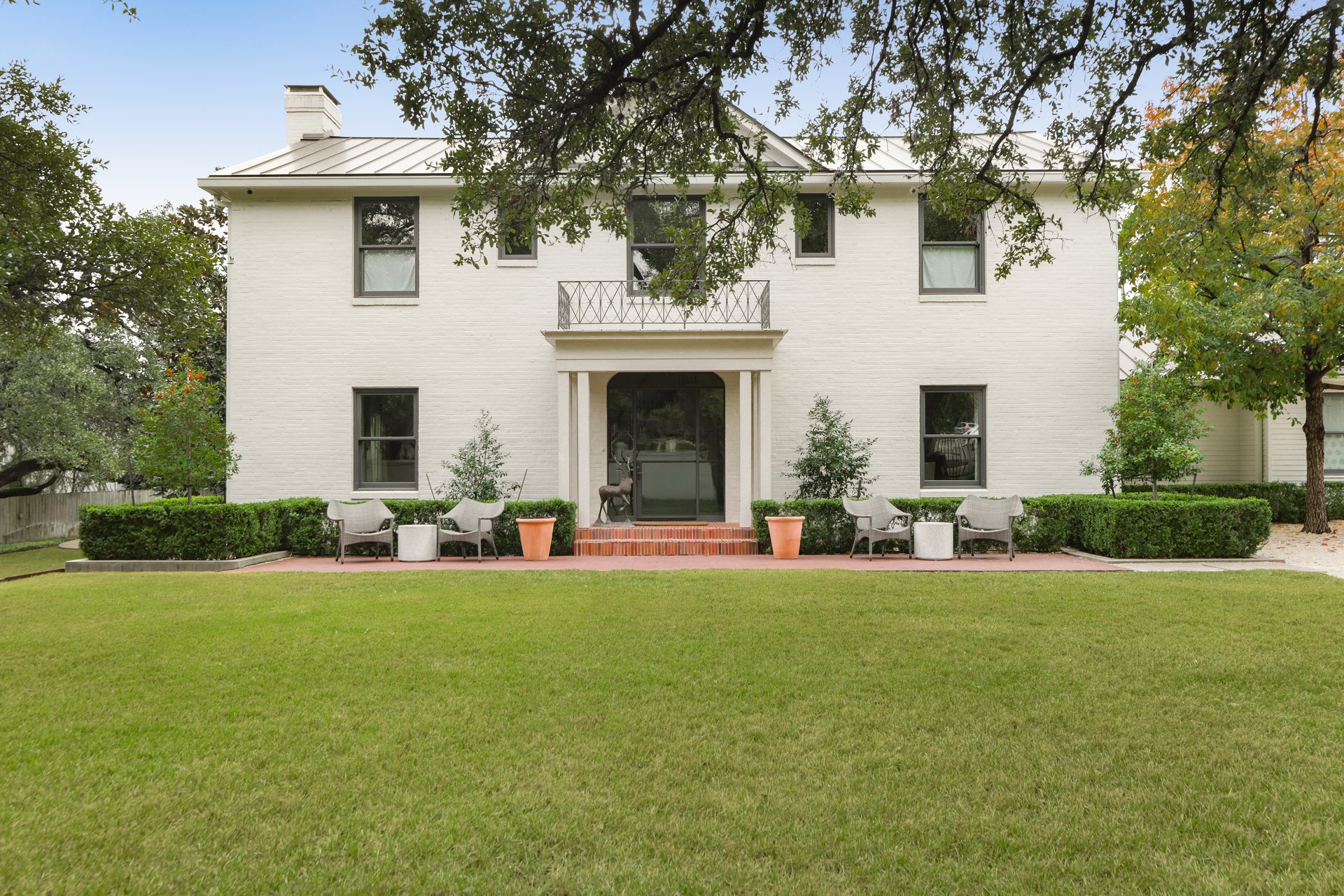 2408 Windsor Rd