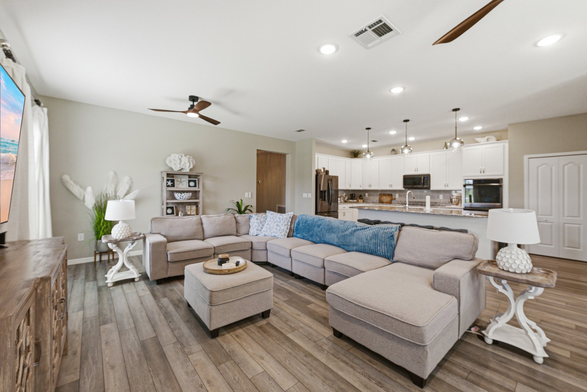 8170 Nordica Road