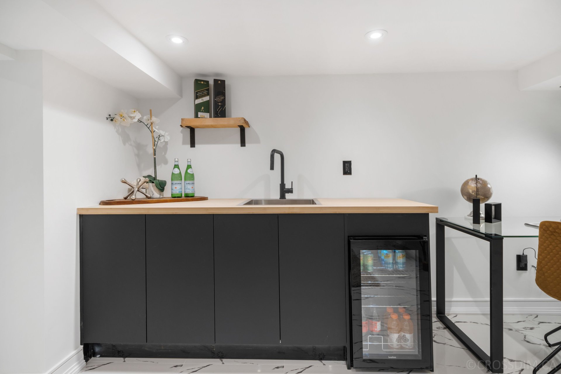 SOLD: Discover Refined Luxury Living