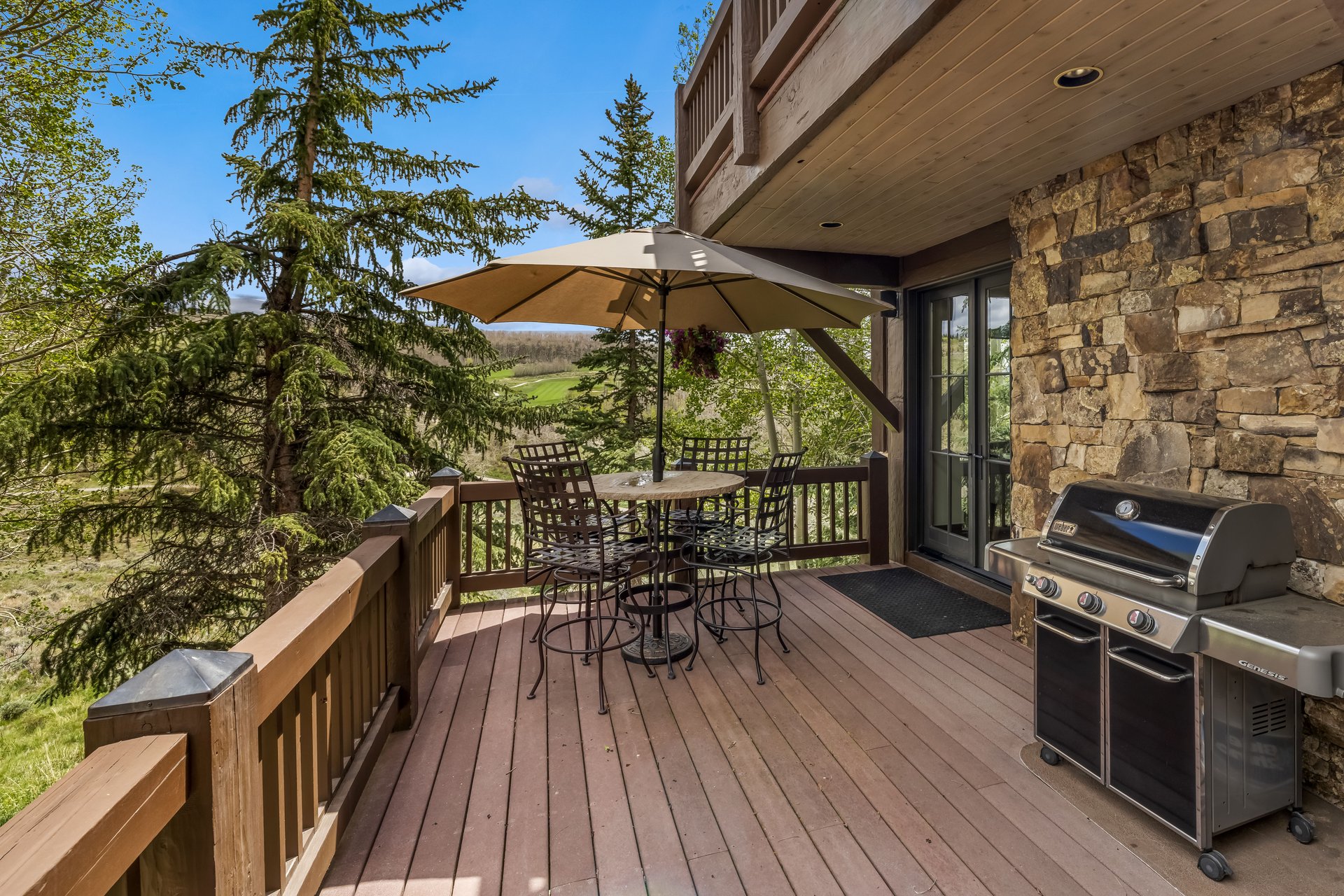 1092 The Summit Trail