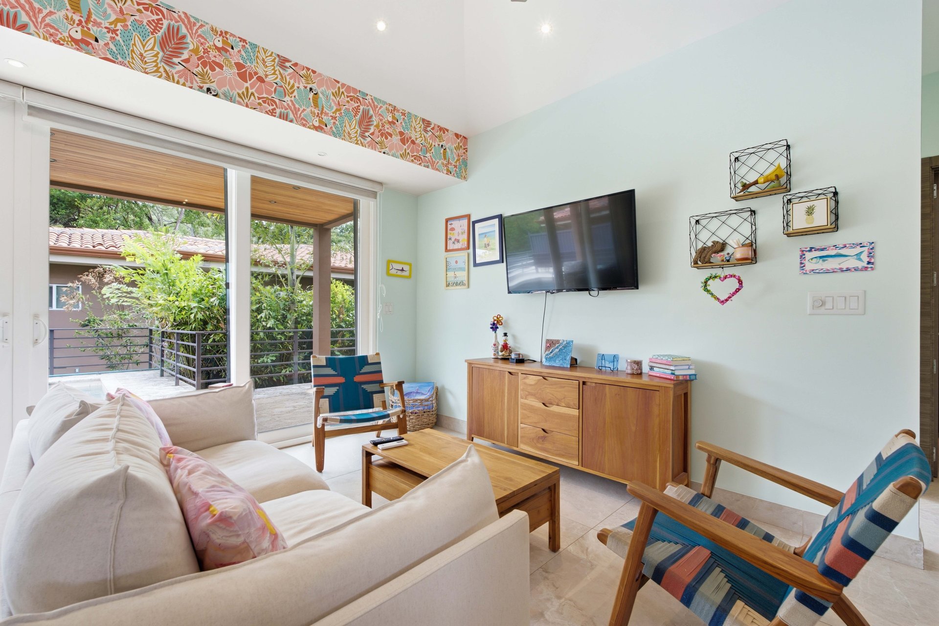 Casa Oasis | 3BR Main Residence + 2BR Guest House with Pool in Mar Vista, Playa Flamingo