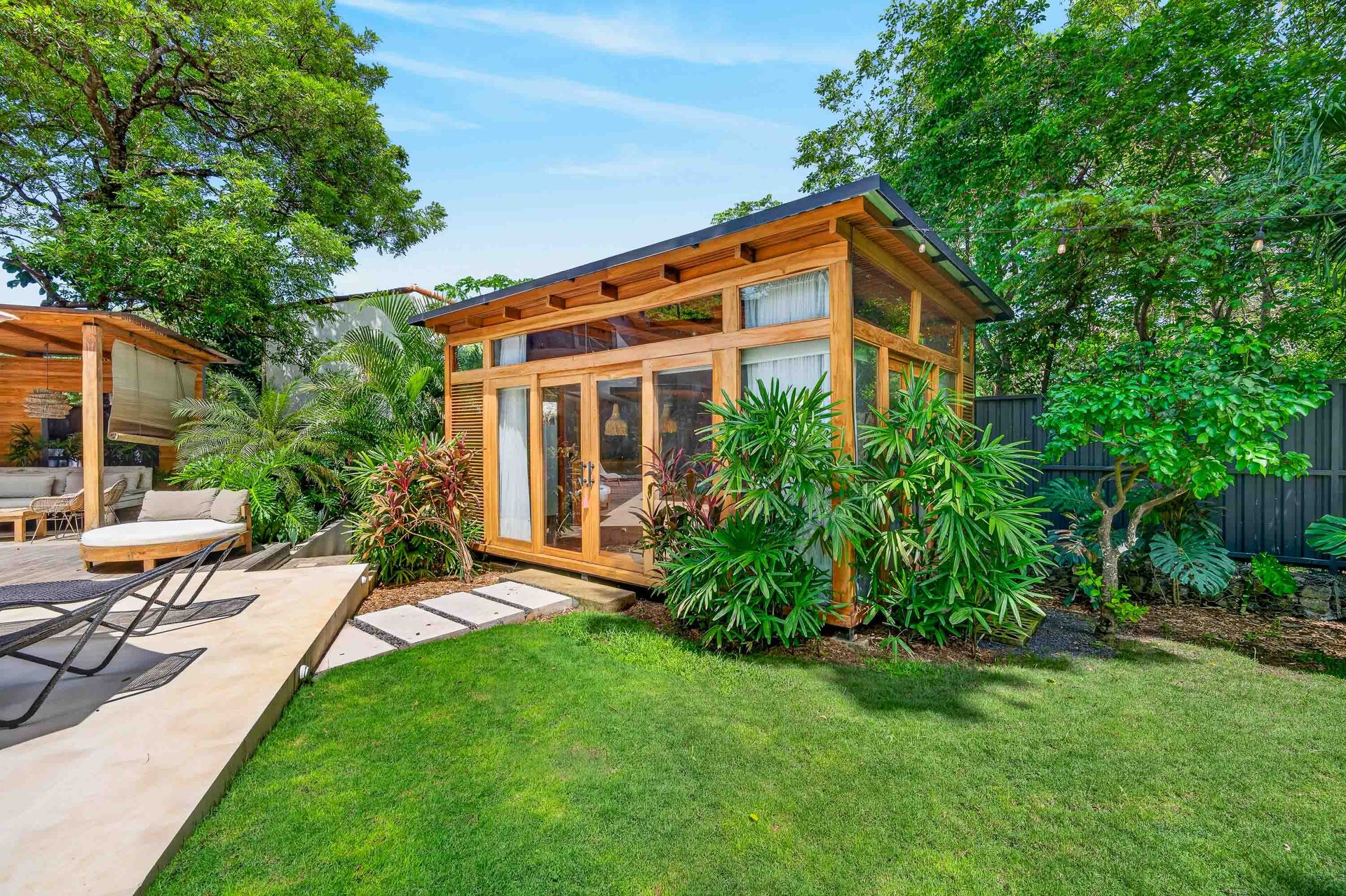 Casa Chavela | Luxury 4-Bedroom Home with Guest Cabin & Pool in Tamarindo