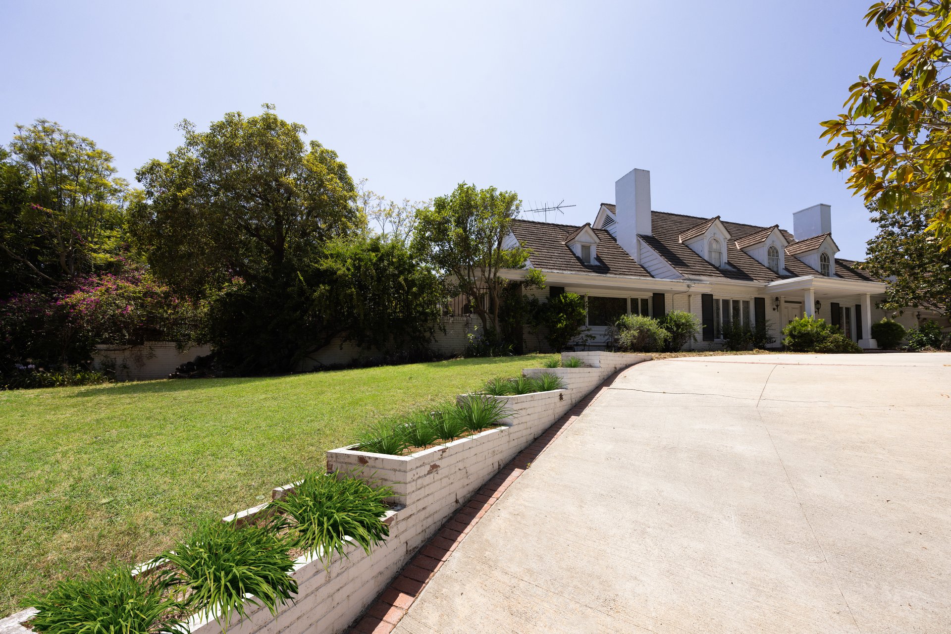 327 Delfern Dr, Bel Air 