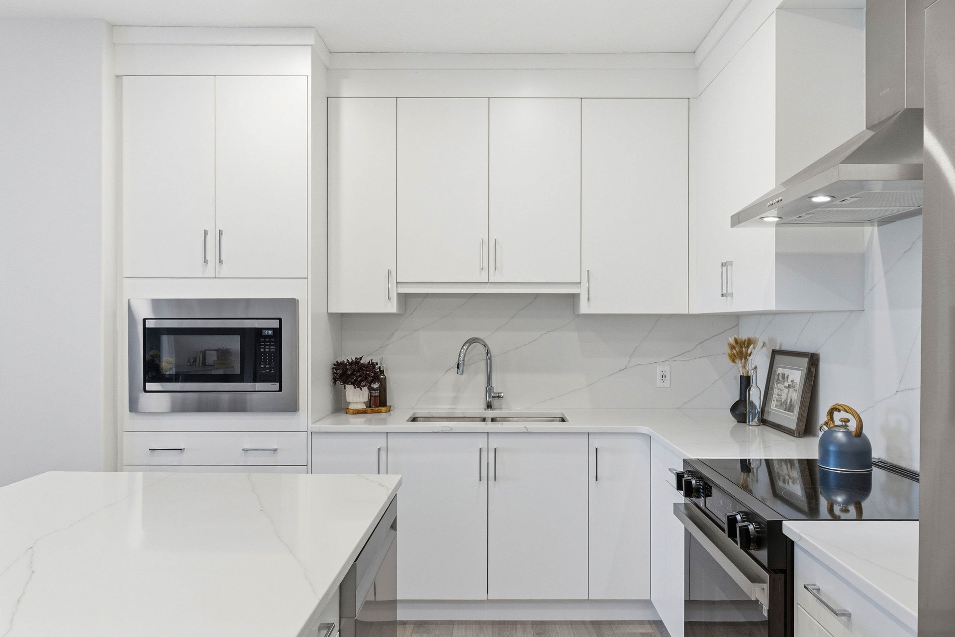 81 Arbour Lake View NW Unit: 1306