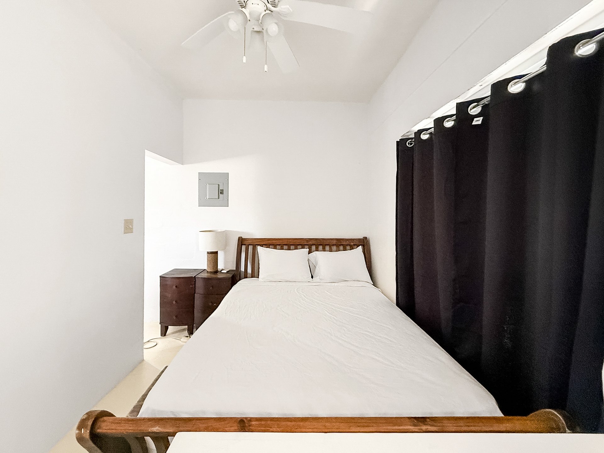 951 Casablanca-Luck Hill Standalone Home