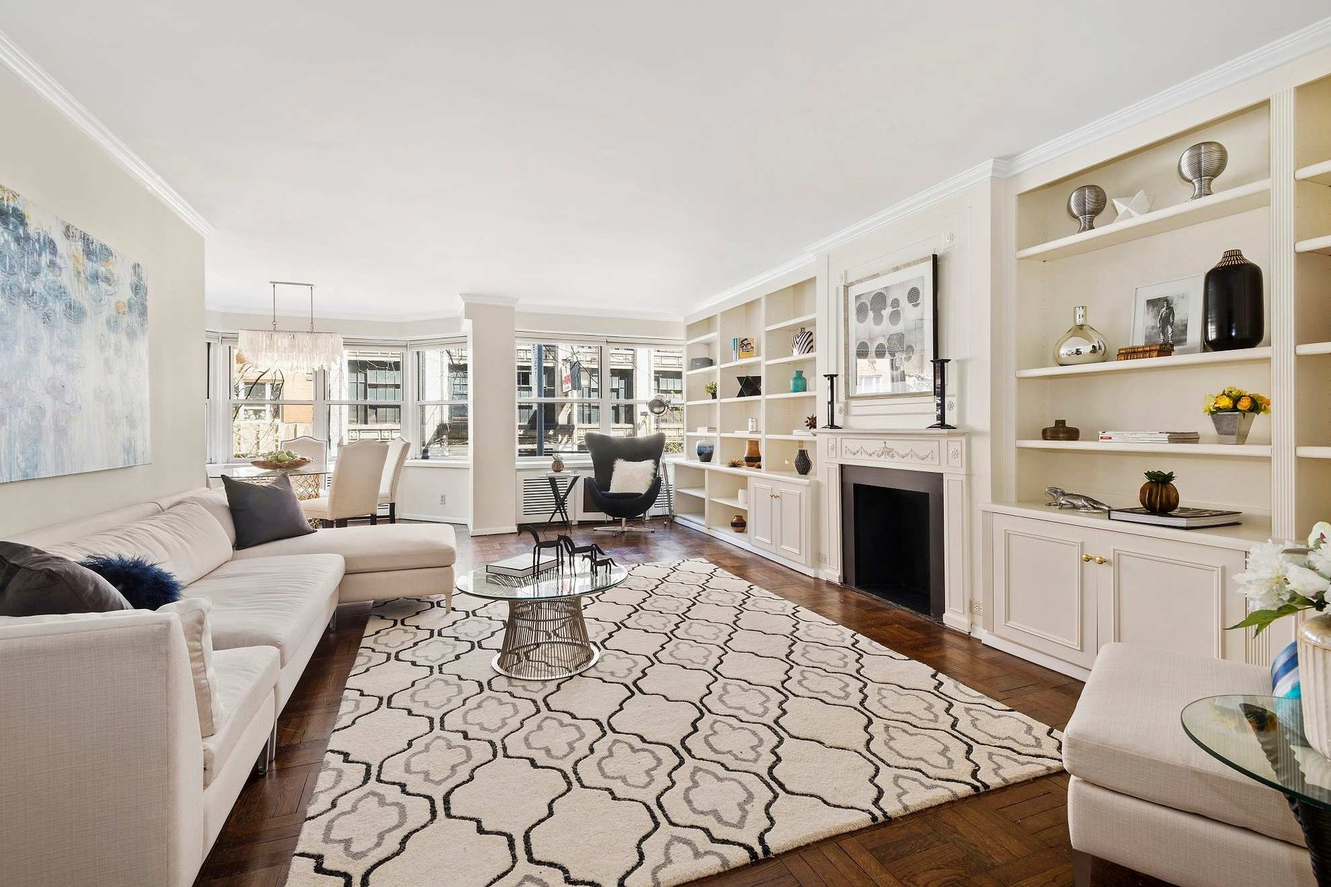 Gracious & Elegant UES 3-Bedroom Jewel