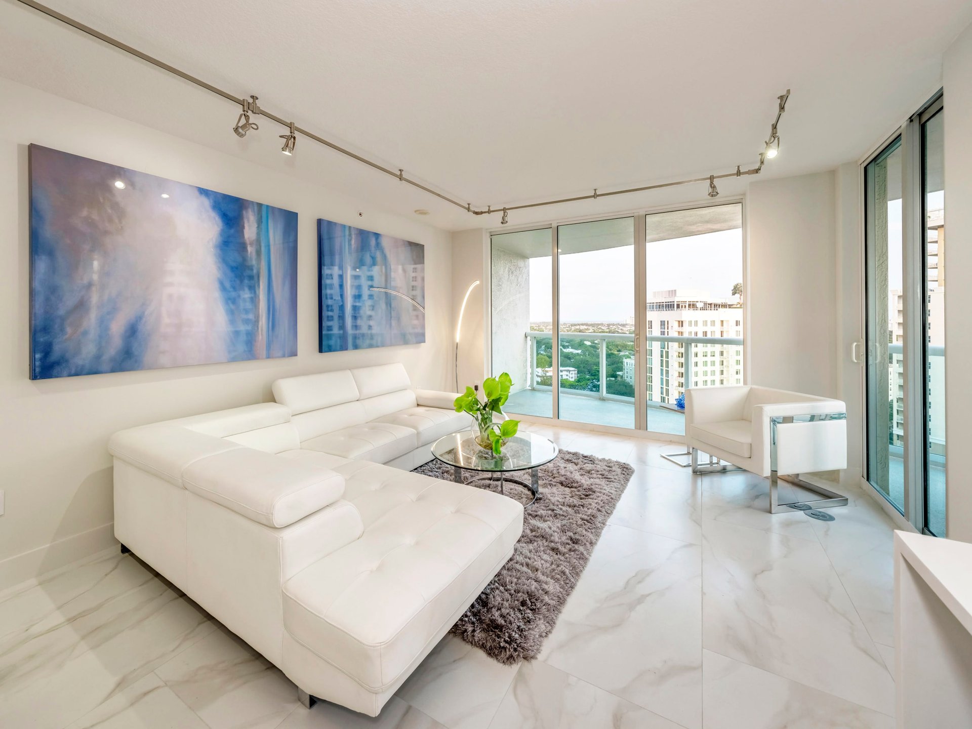 347 N New River Dr Unit: 1904