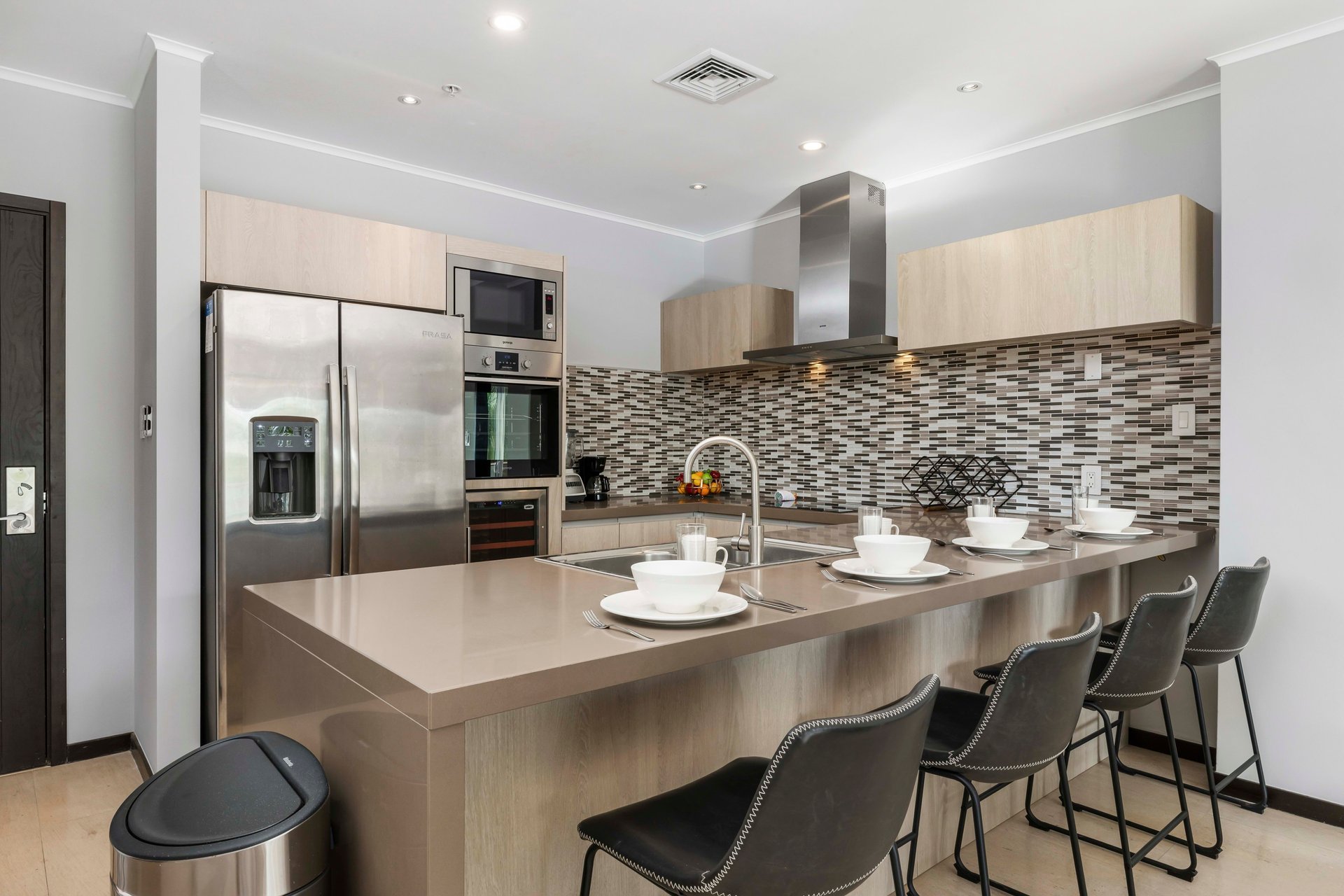 Le Vent Condominium Unit 207