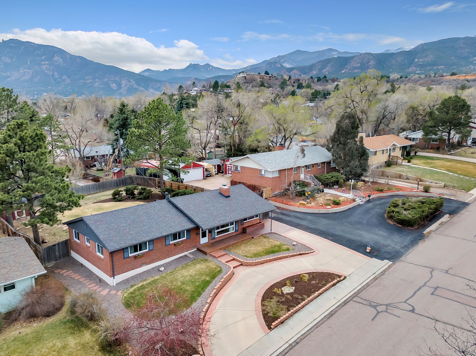 1013 Morning Star Drive