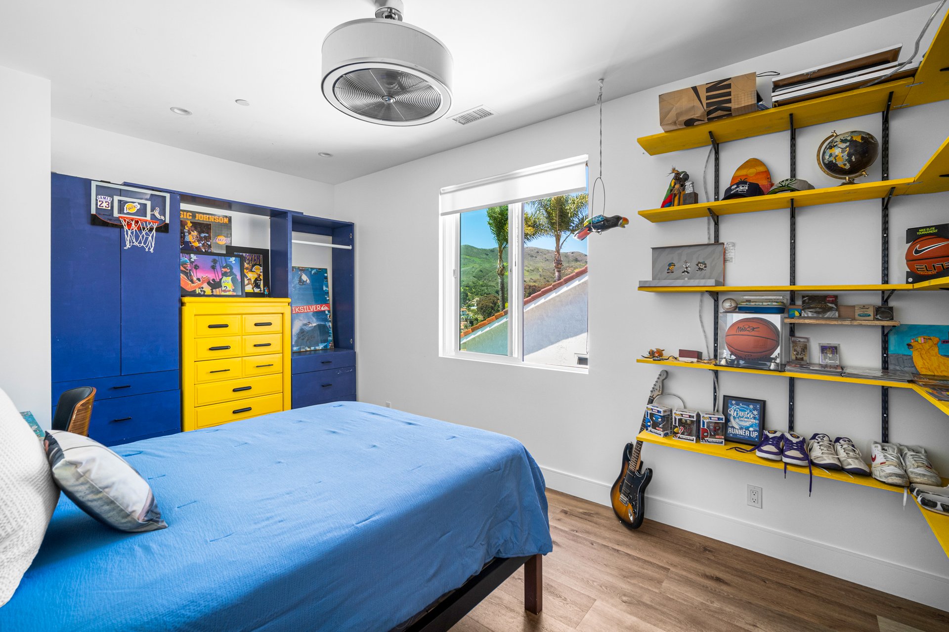 2930 Estancia
