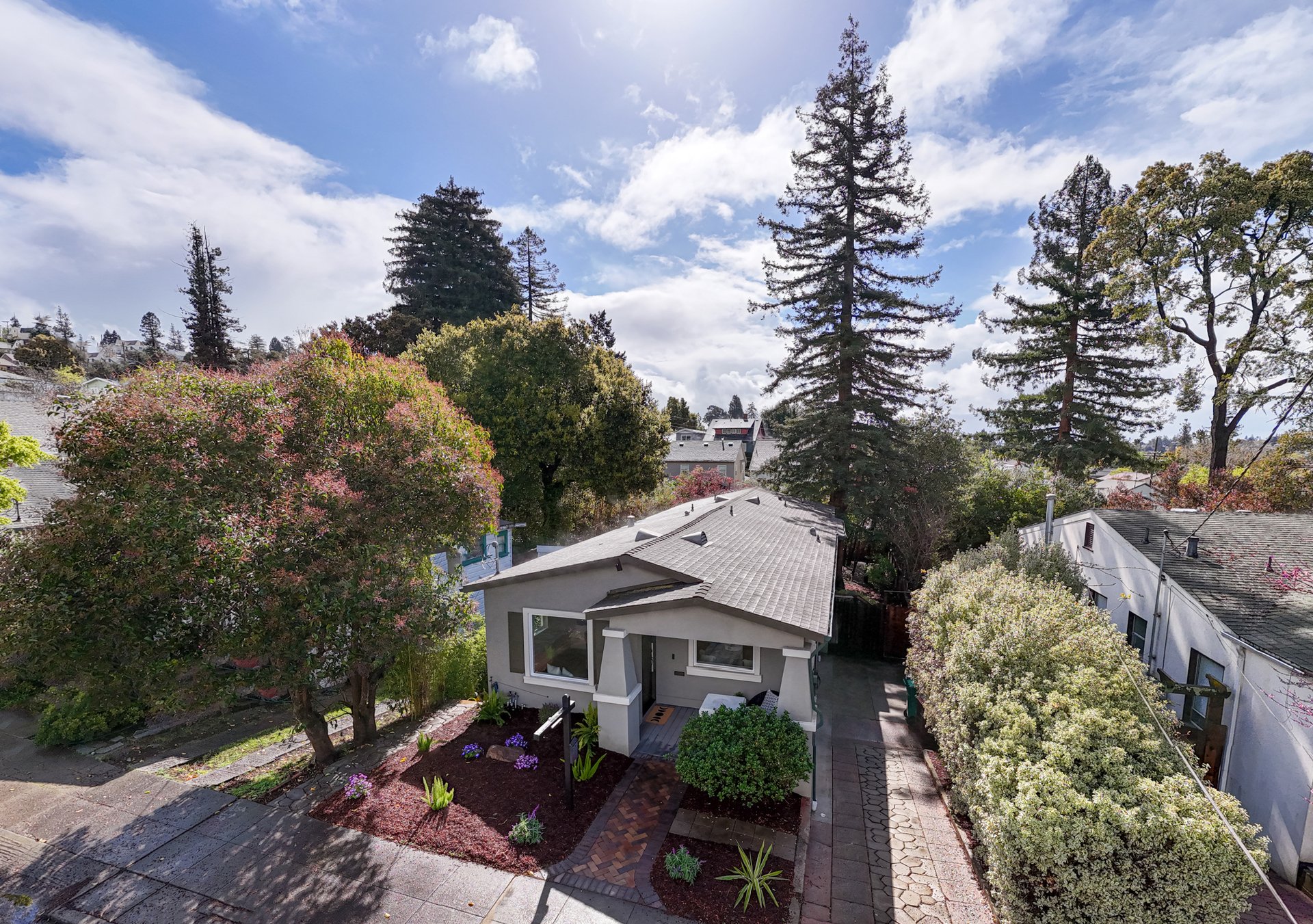 3928 Magee Avenue