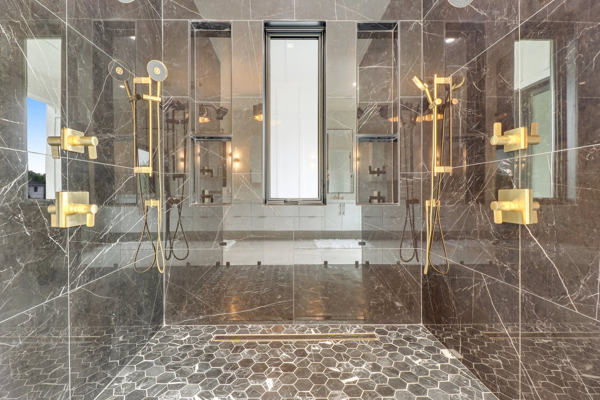 	  	1138 Basil Rd, Mclean, VA 22101