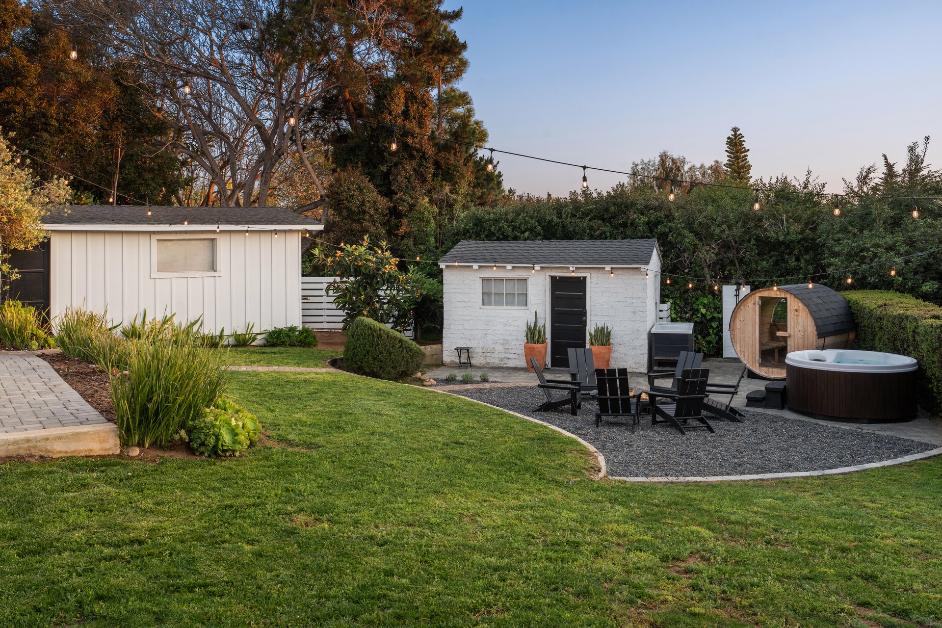 Bungalow On Highland