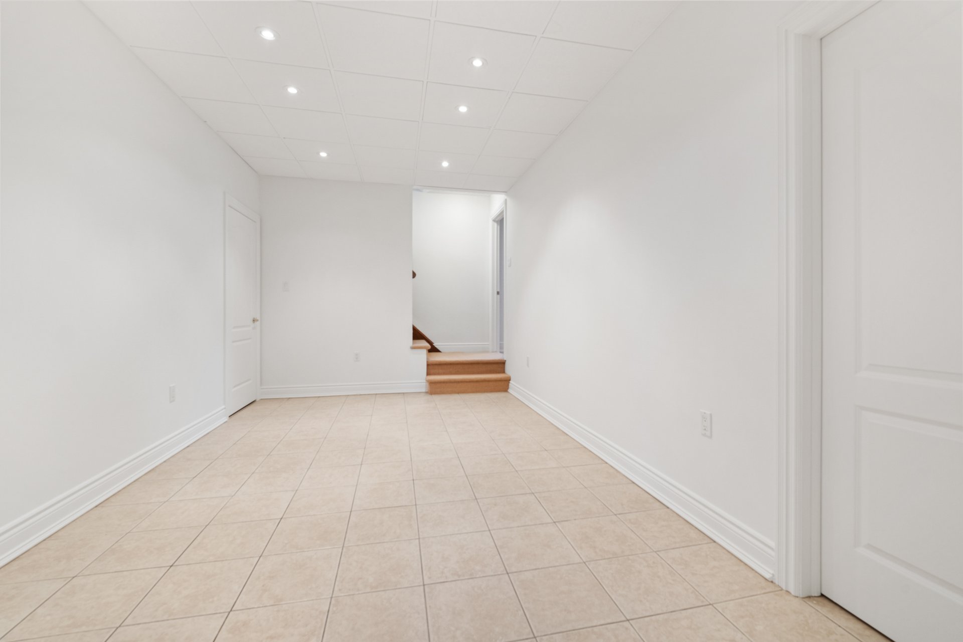 19 Logan Crt 