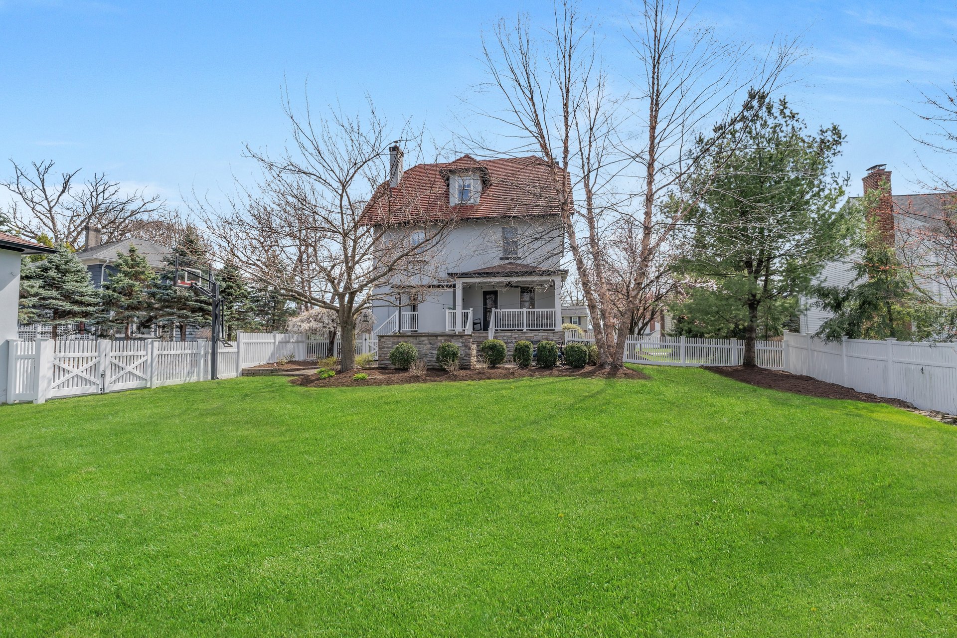 74 Wyckoff Ave