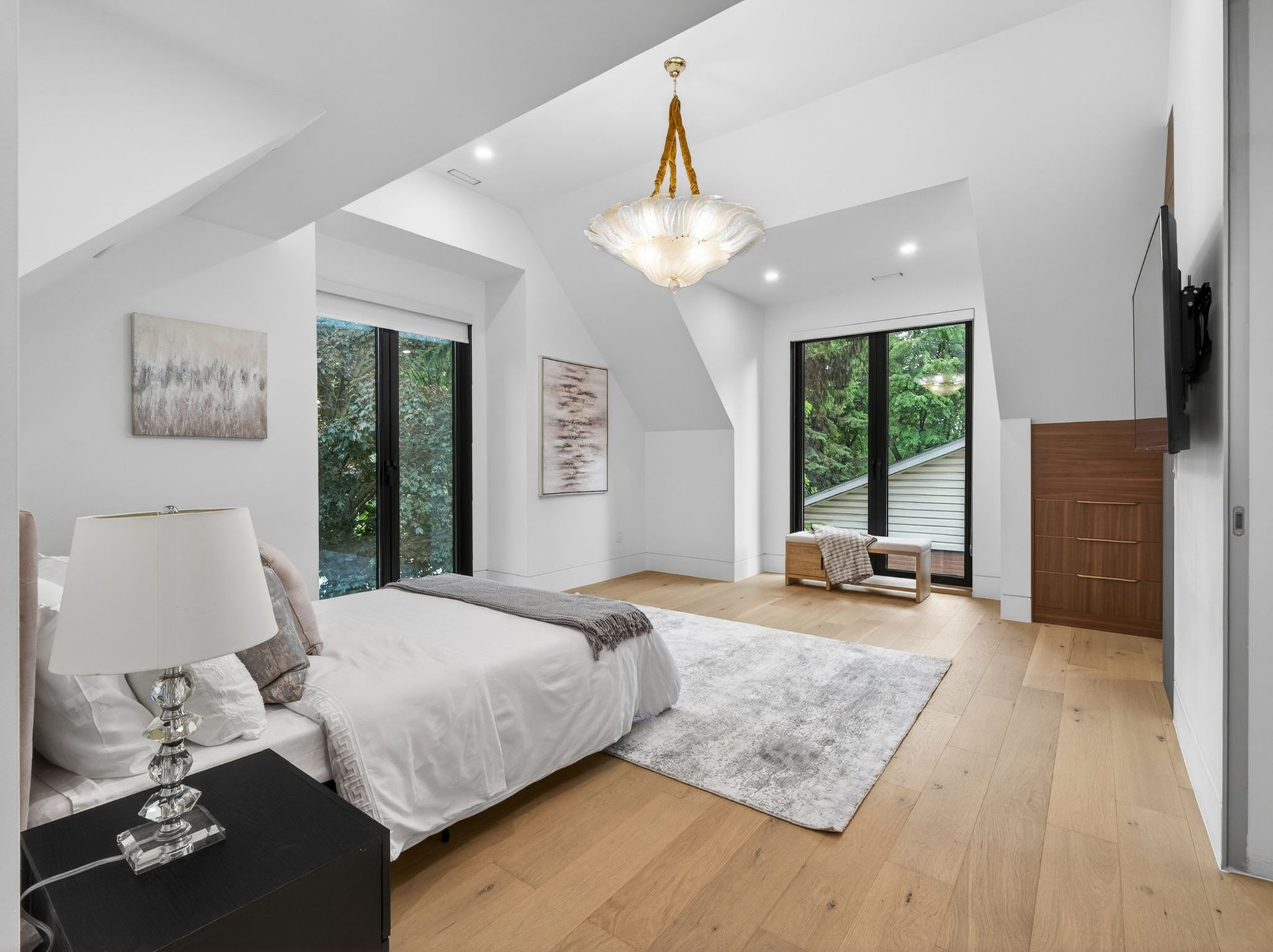 1477 Duncan Road