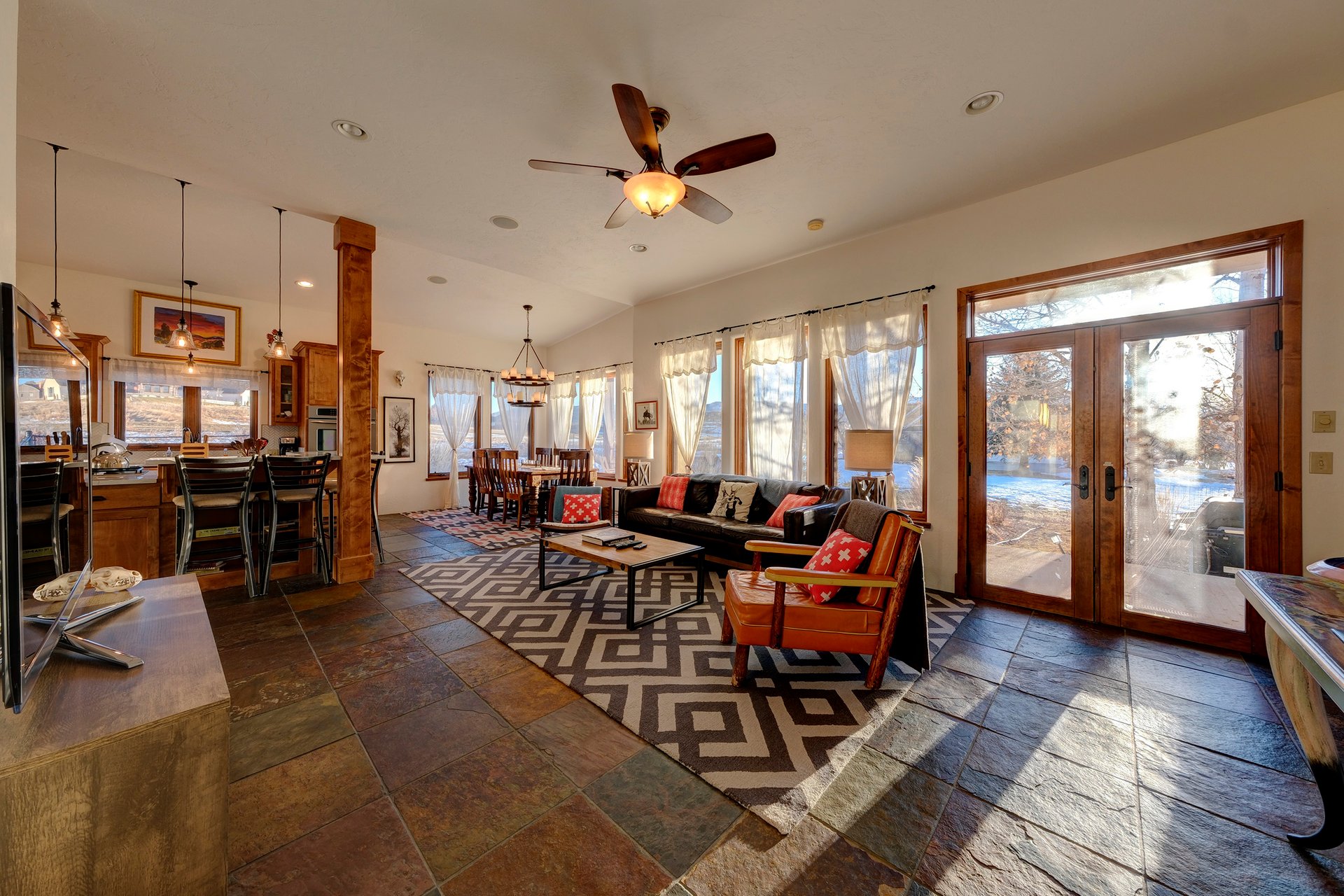 7 Canyon View Dr