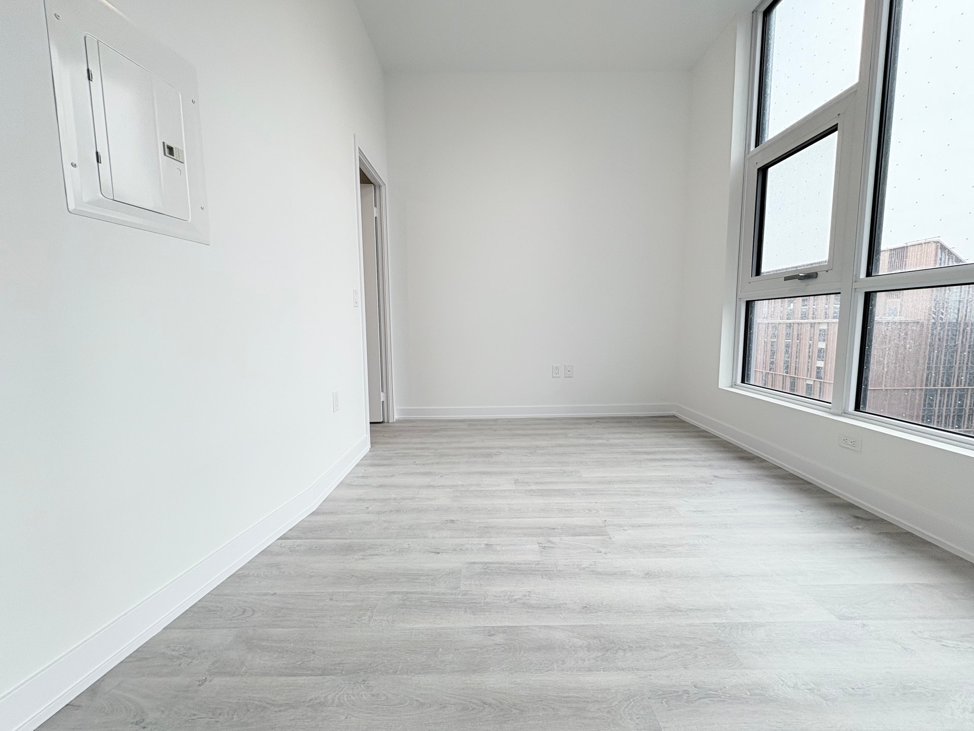 15 Richardson Street Unit: 1207