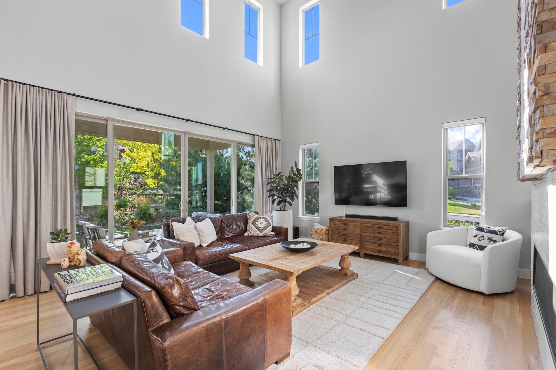 10424 Maplebrook Way