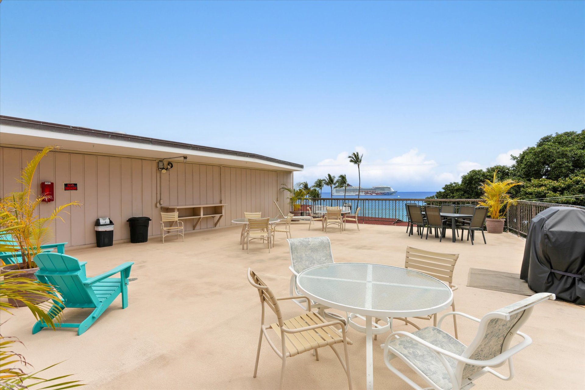 Kona Plaza #315