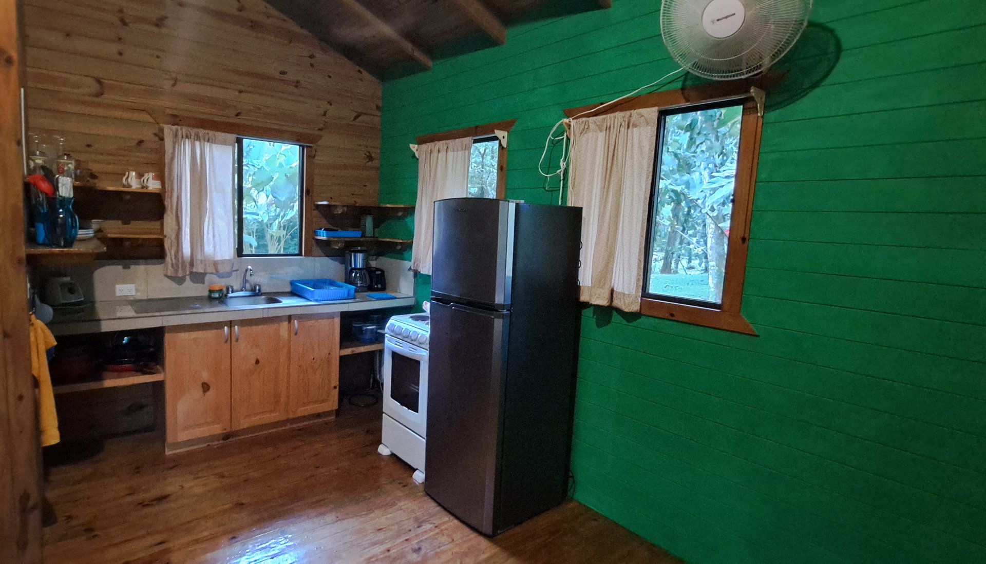 8 Cabinas with Swimming Pool on Lush Jungle Property | Uvita