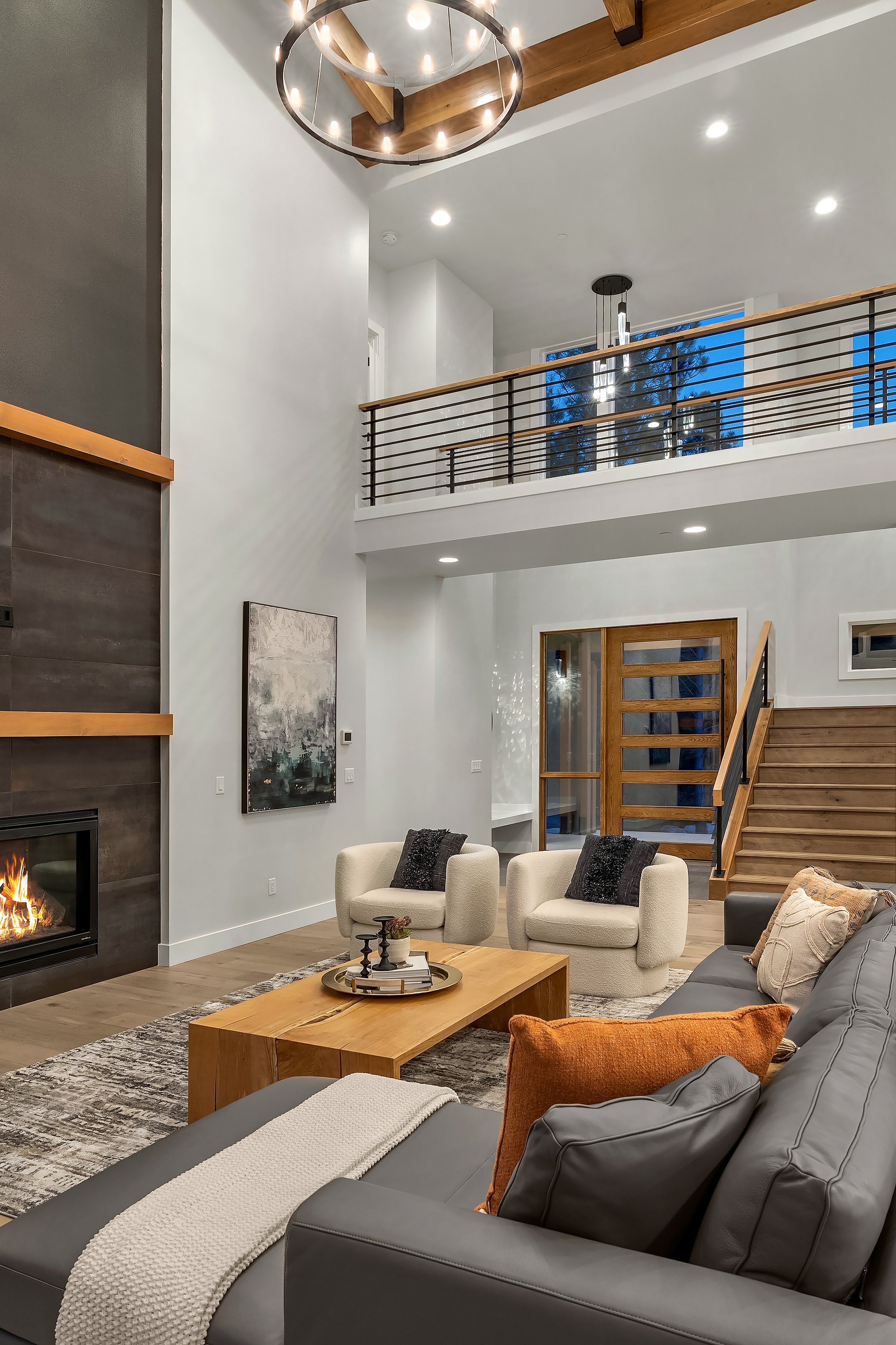 1130 Ruby King Loop