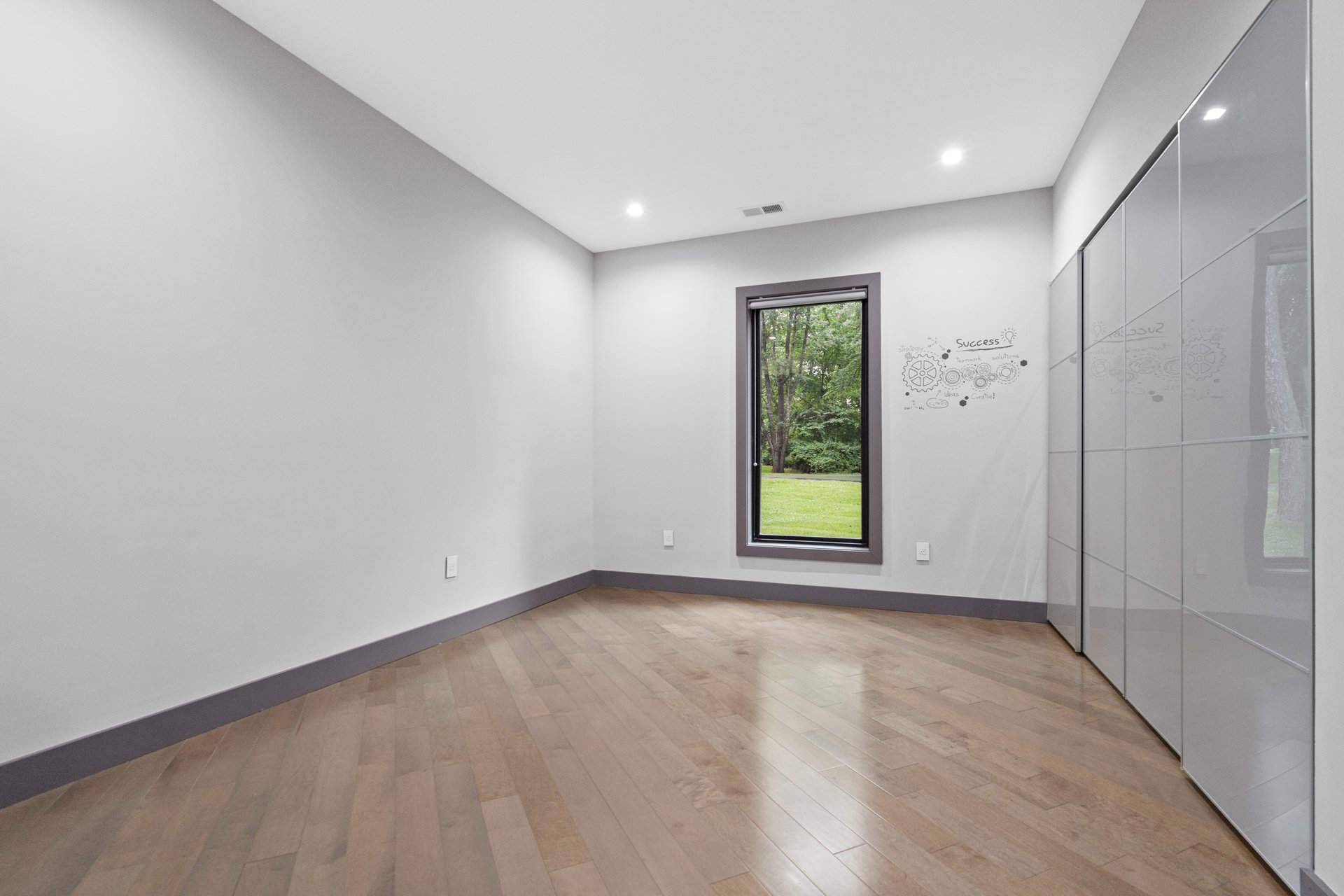 9100 Mill Pond Valley Dr