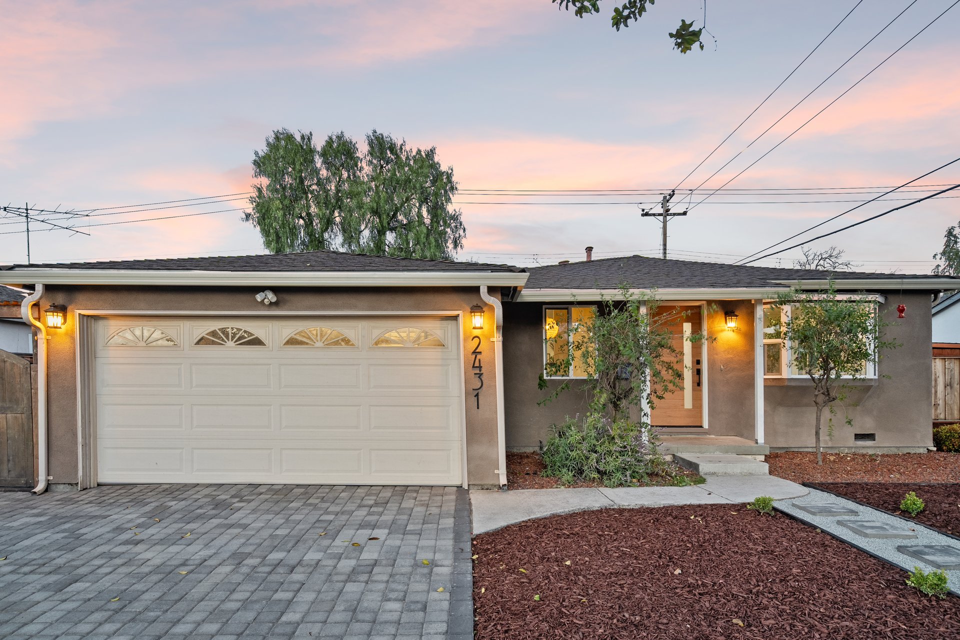 2431 Pilot Knob DR
