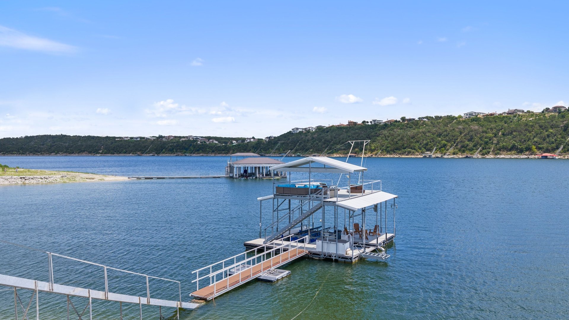 1209 Edgewater Drive