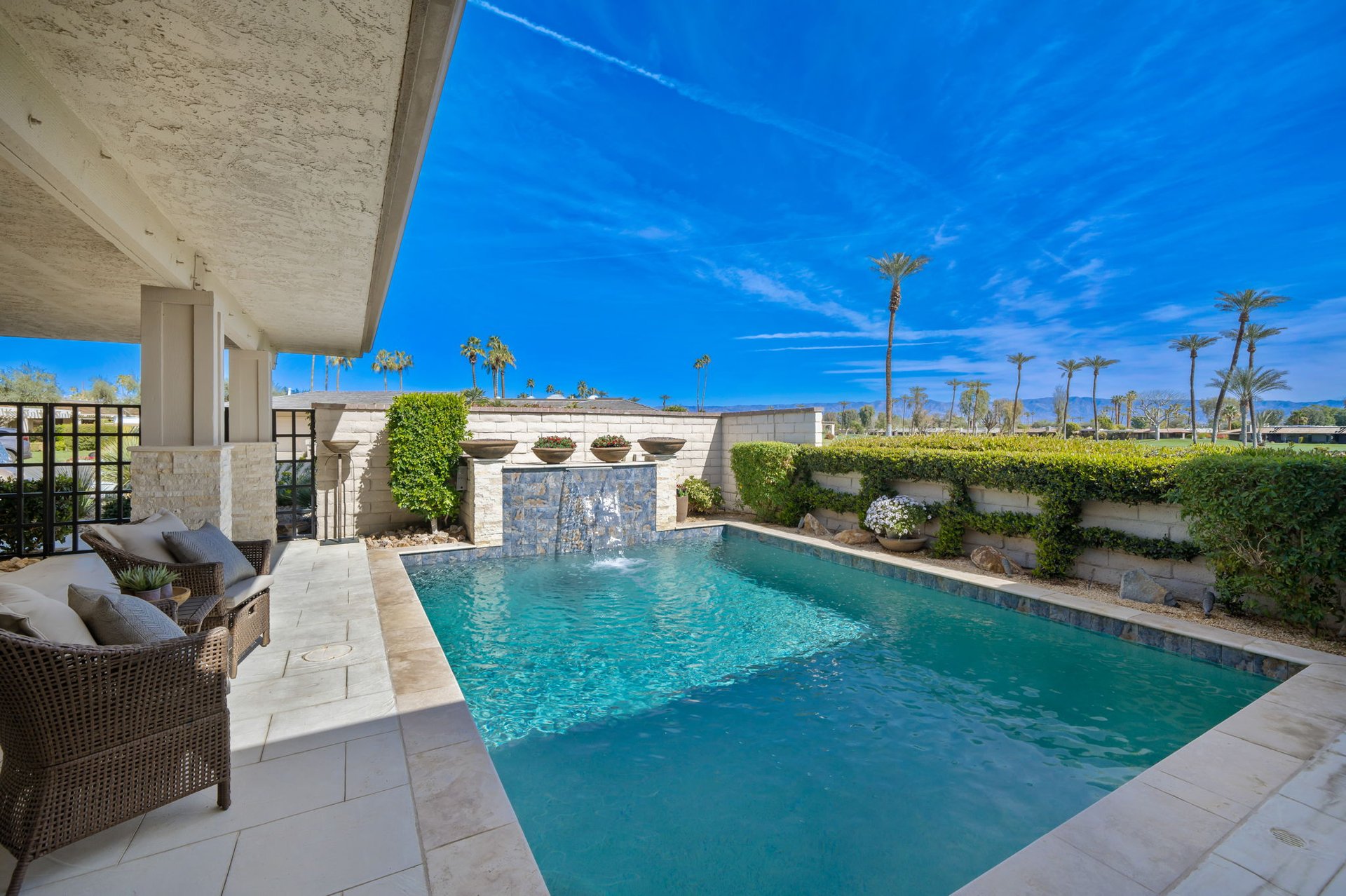 5 Radcliff Court