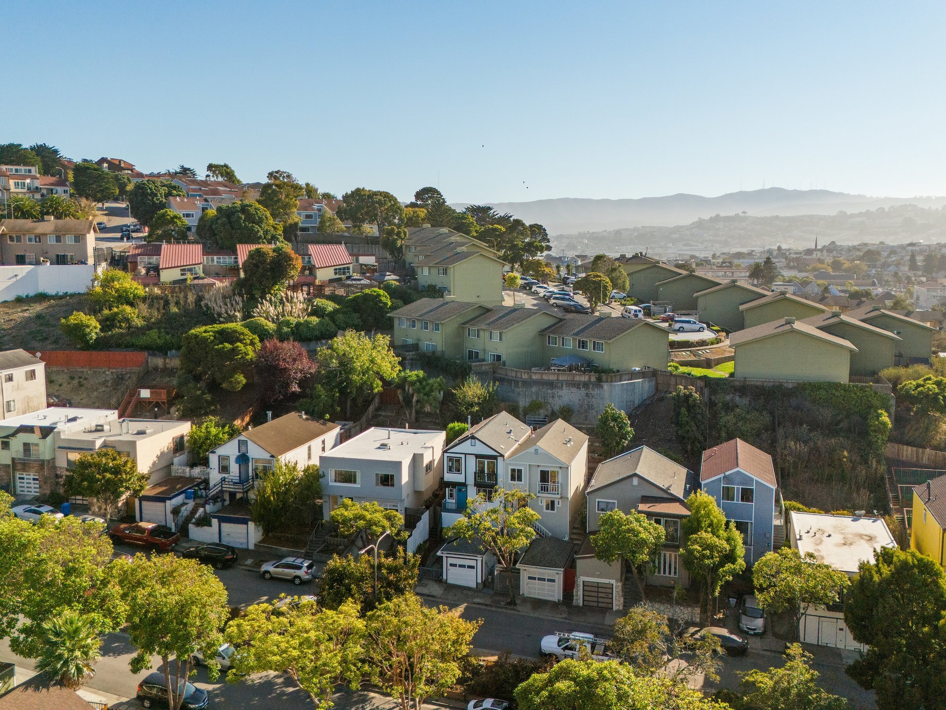 Bayview - Sold 12% Over Asking