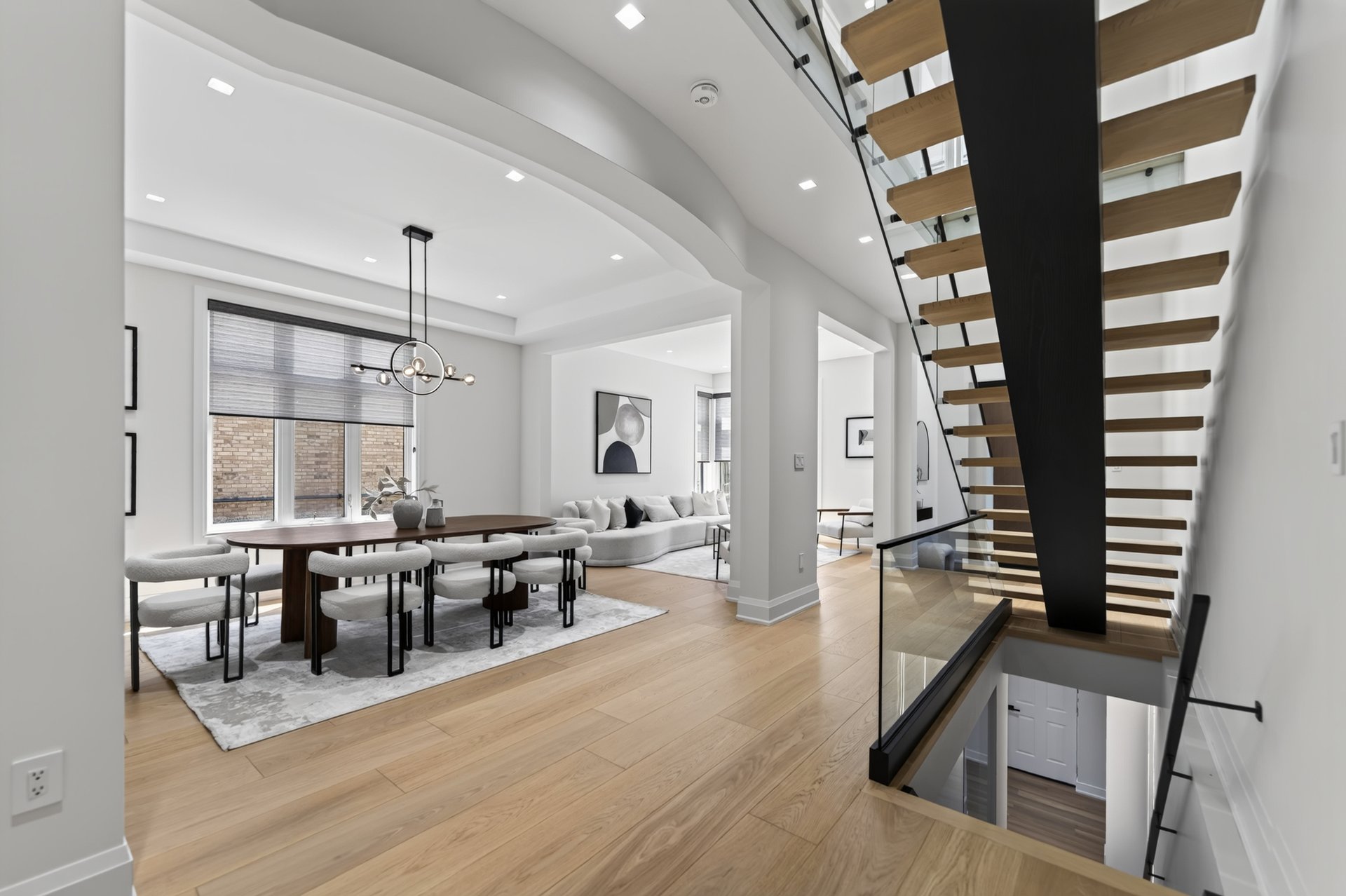 197 Polly Drive, Oakville