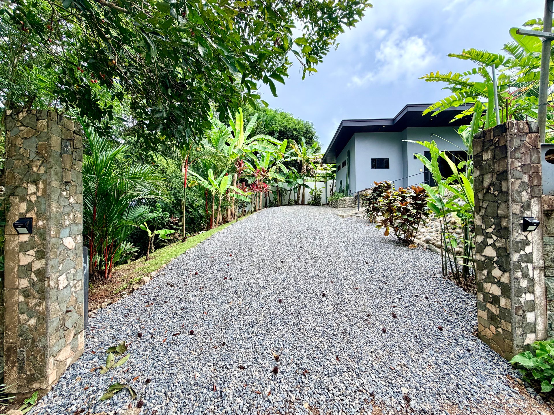 Tropical 2BR Home Near Playa Hermosa Beach | Successful Airbnb Rental in Uvita