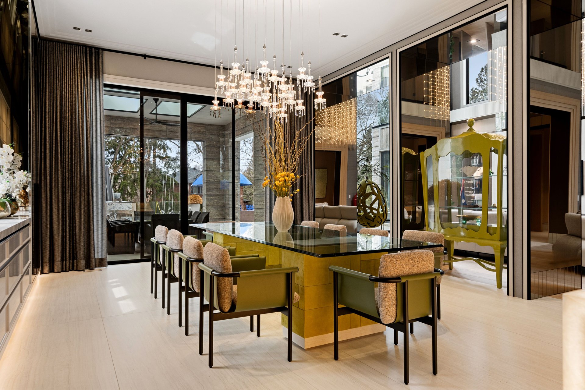 Extraordinary Custom Estate