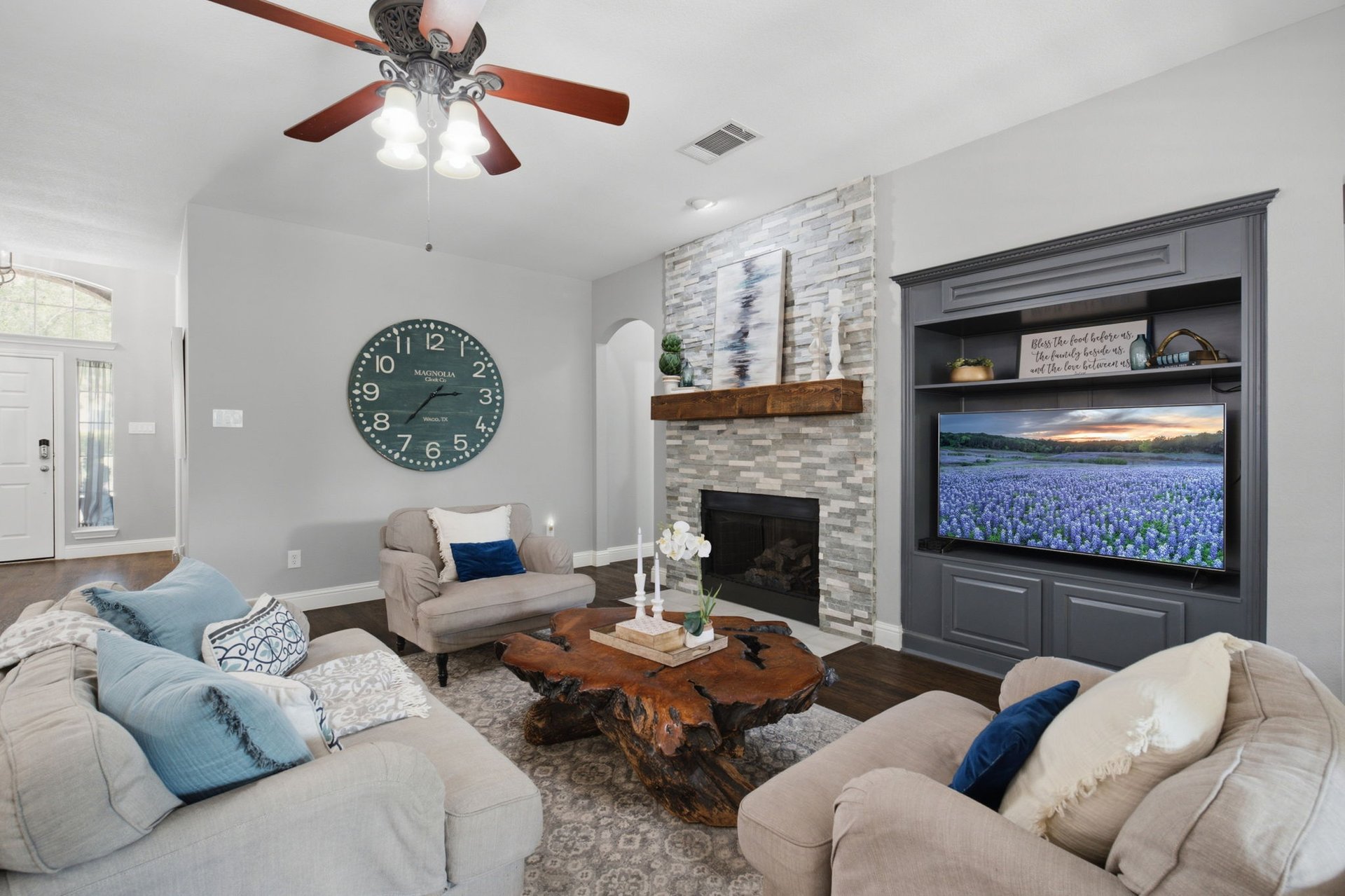 7005 Royal Glen Trail