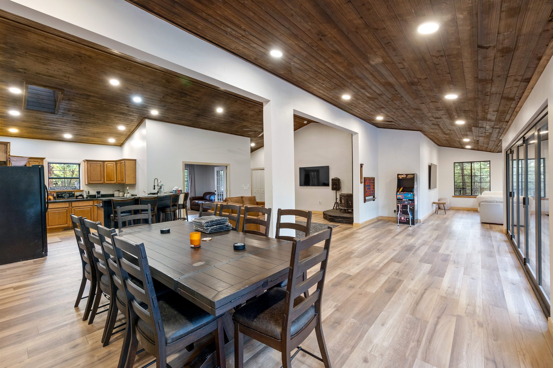 257 LONG Lane