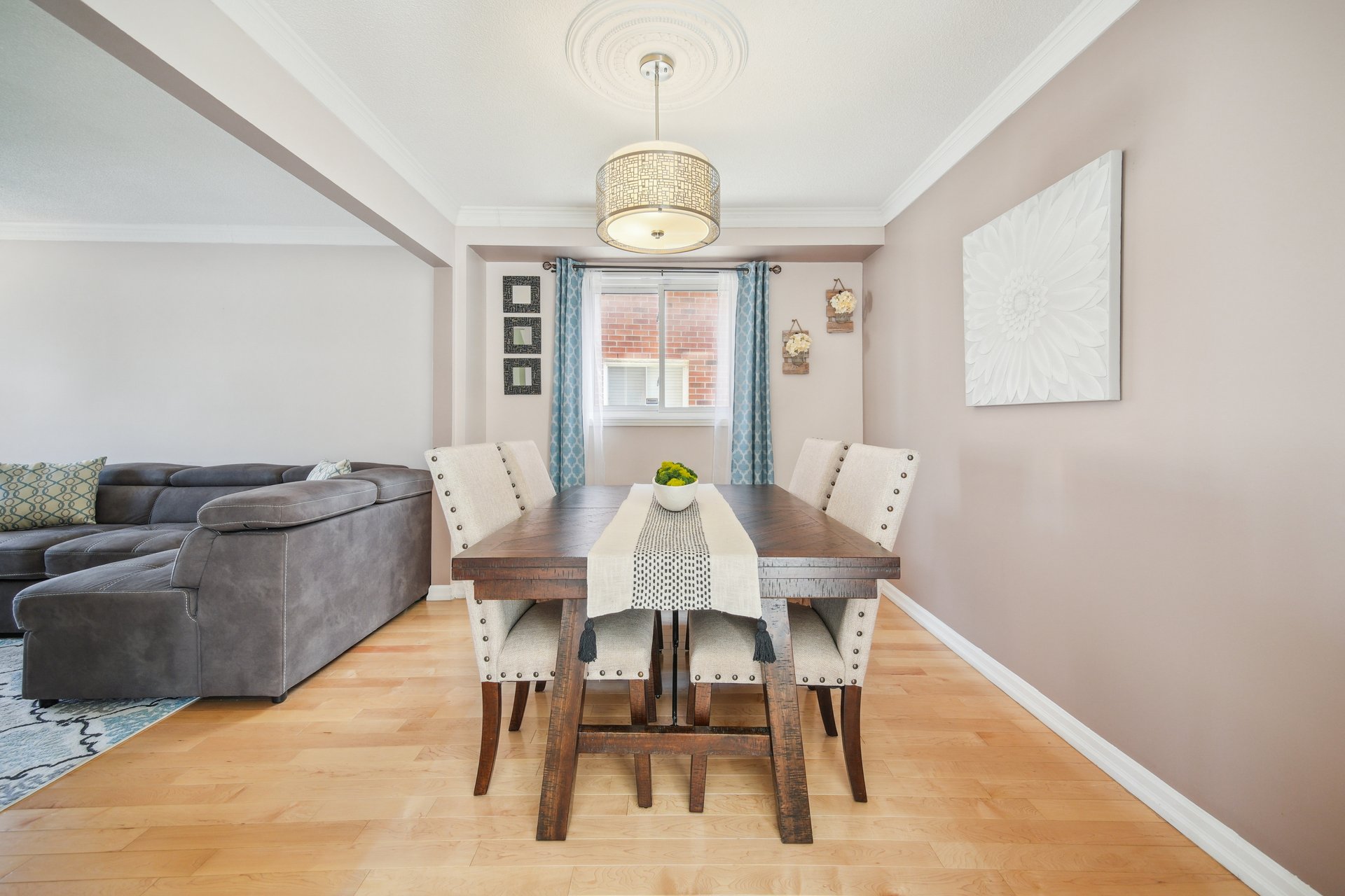 3-BED, 3-BATH OASIS