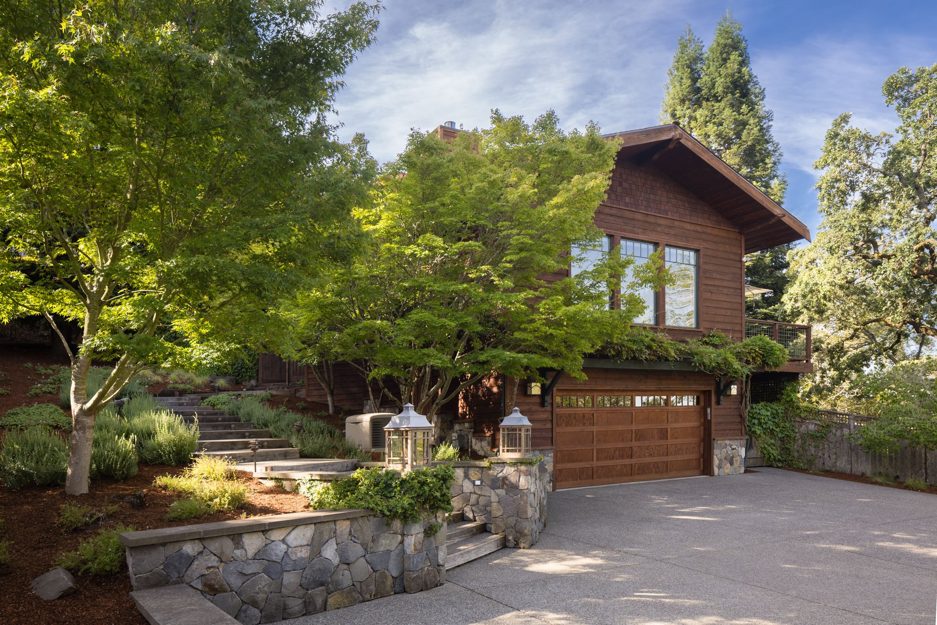 2487 Incline Dr
