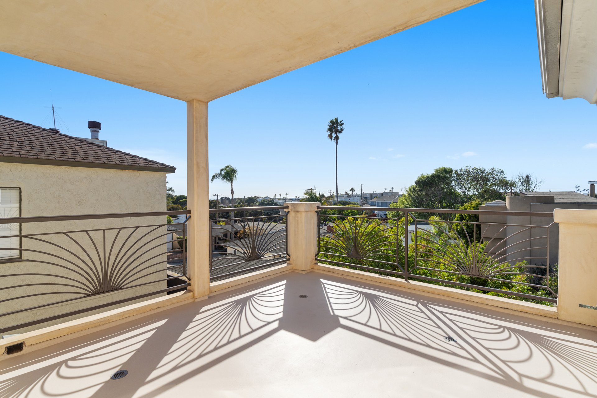 The Hermosa Hideaway