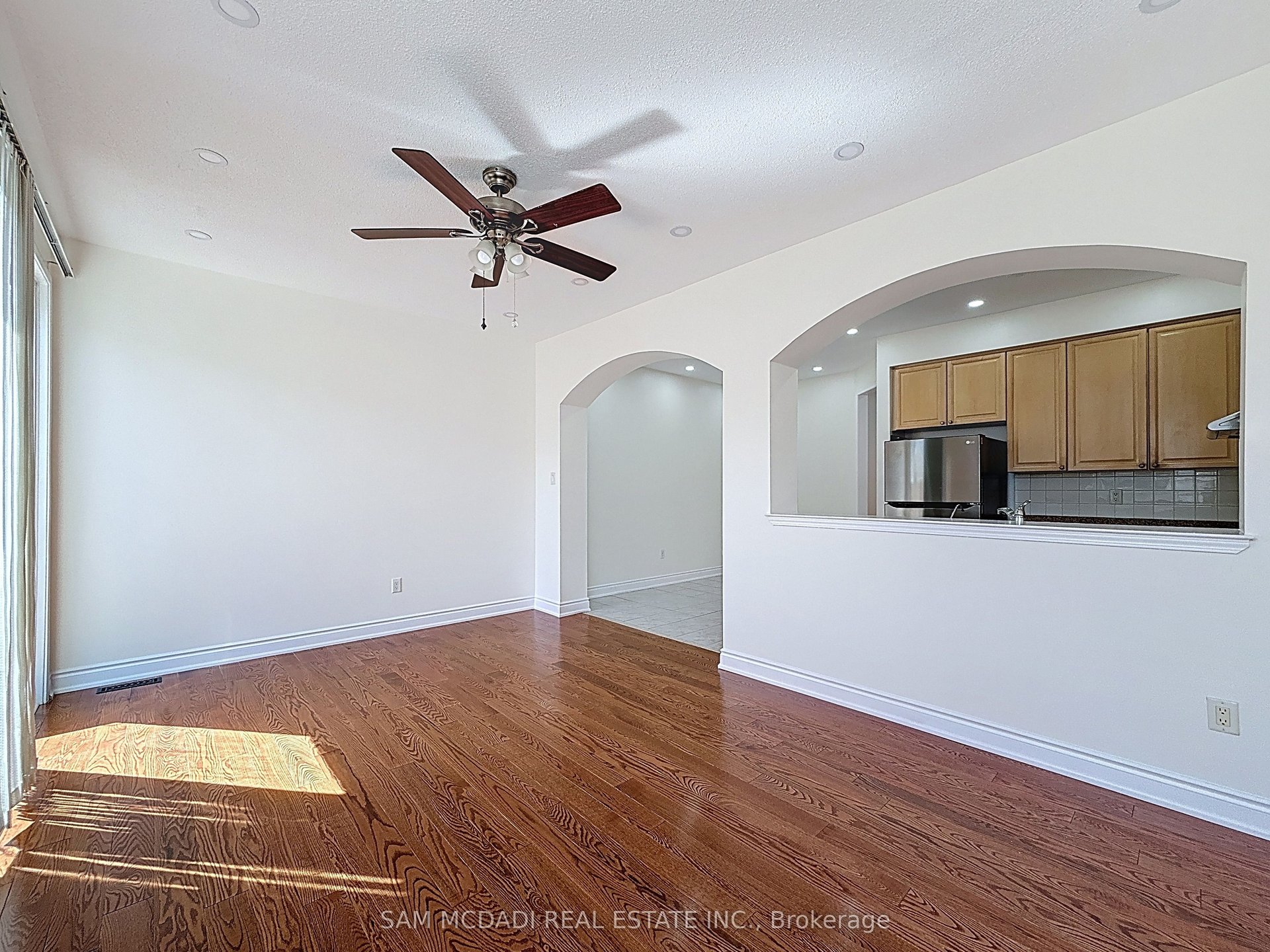 1354 Weir Chase 